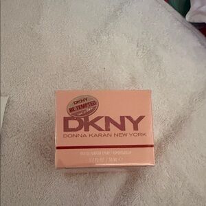 DKNY Be Tempted Eau de Parfum - Peach
